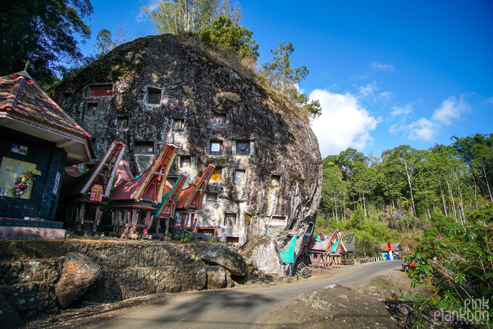Lokomata burial cave in Toraja village, Sulawesi