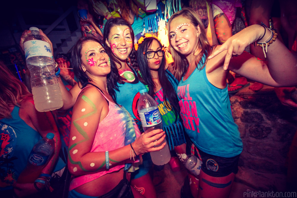 Nightlife Photography: Full Moon Party