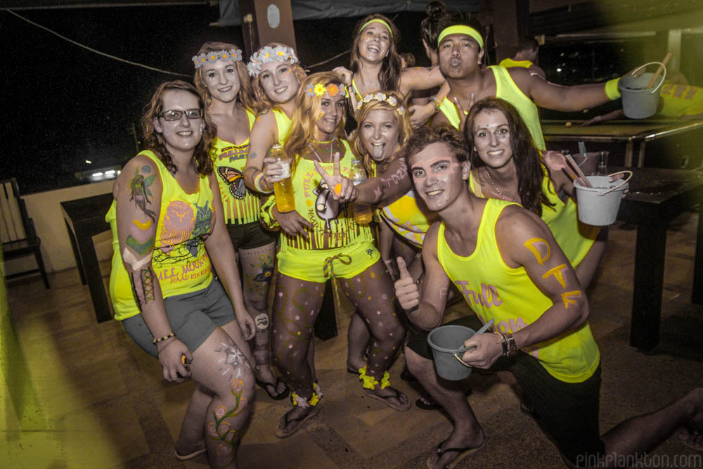 full moon party group photo