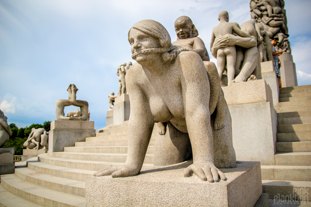 Vigeland Sculpture Park in Oslo