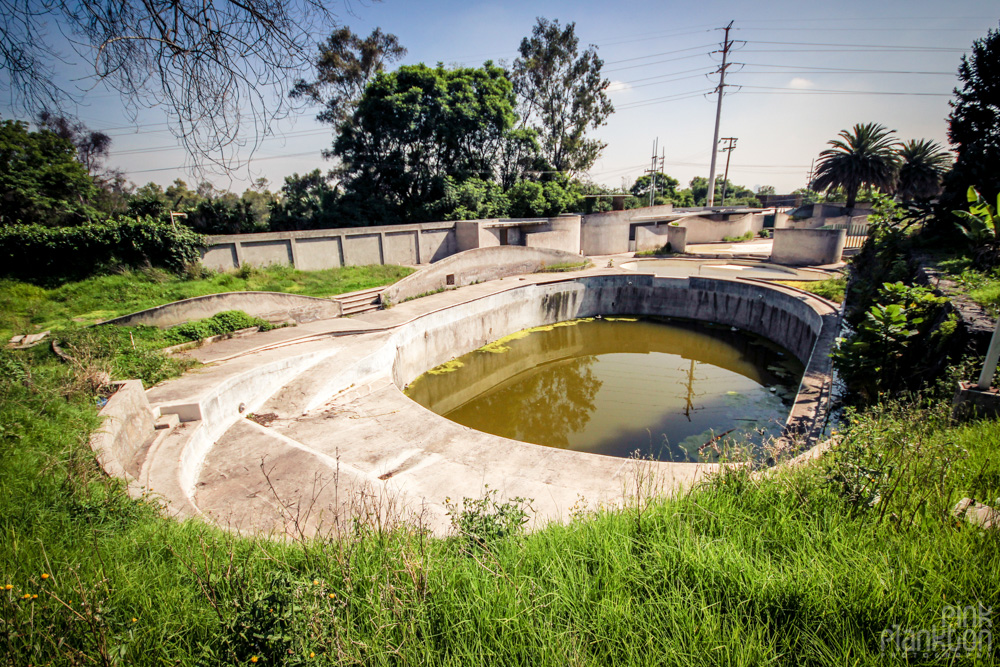 abandoned pools at Atlantis Water Park in Mexico City