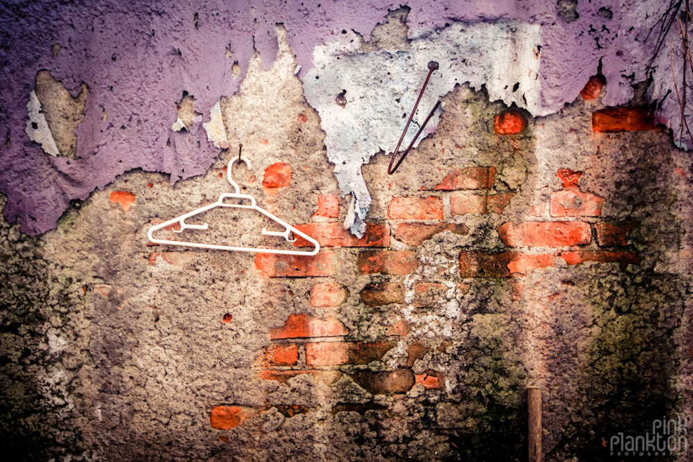 abandoned grunge wall at Atlantis Water Park in Mexico City