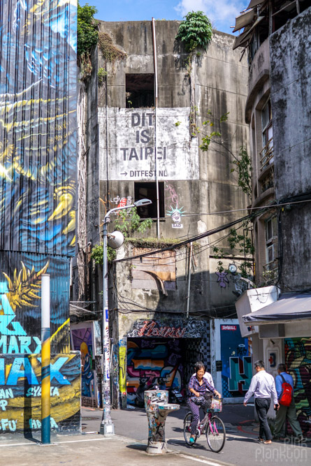 street art in Ximending, Taipei, Taiwan