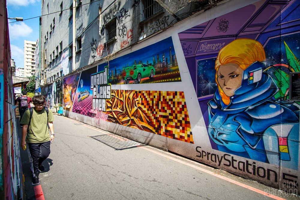 street art mural in Ximending, Taipei, Taiwan