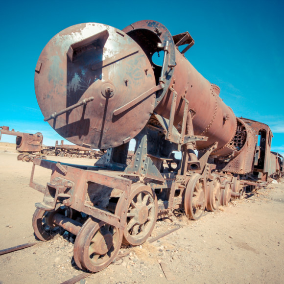 Eerie Photos of Bolivia’s Abandoned Train Cemetery
