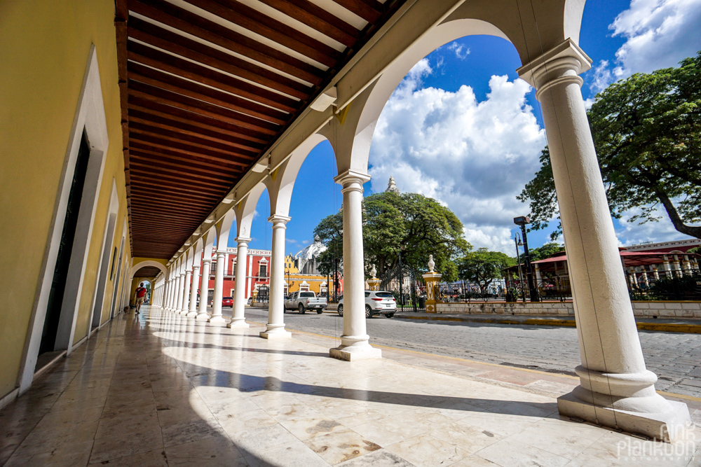 Campeche arches in the central square