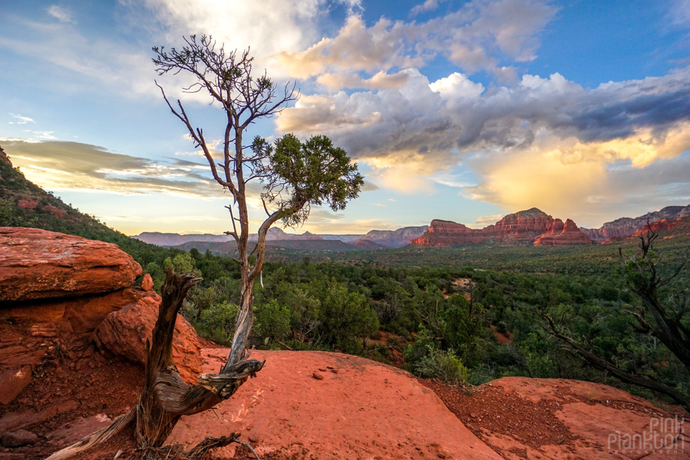 sunset at Yavapai Vista in Sedona