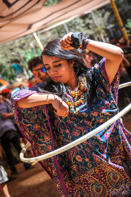 hula hooper at Festival Psycristrance