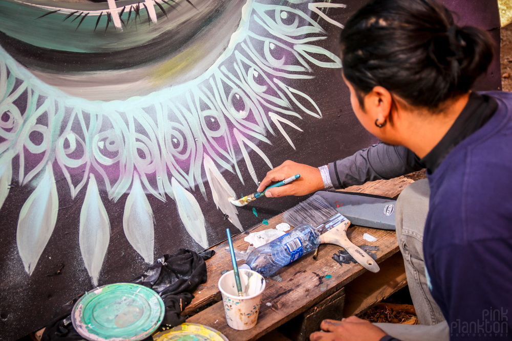 closeup of live painting at Festival Psycristrance