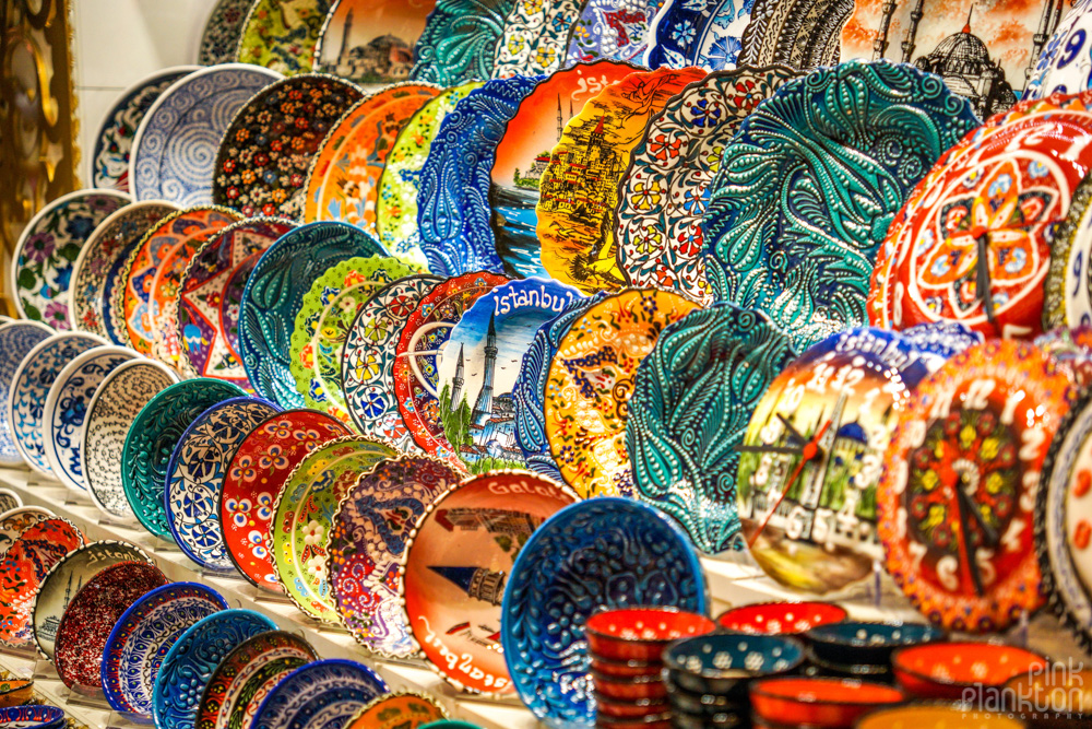 souvenirs at the Istanbul Spice Bazaar