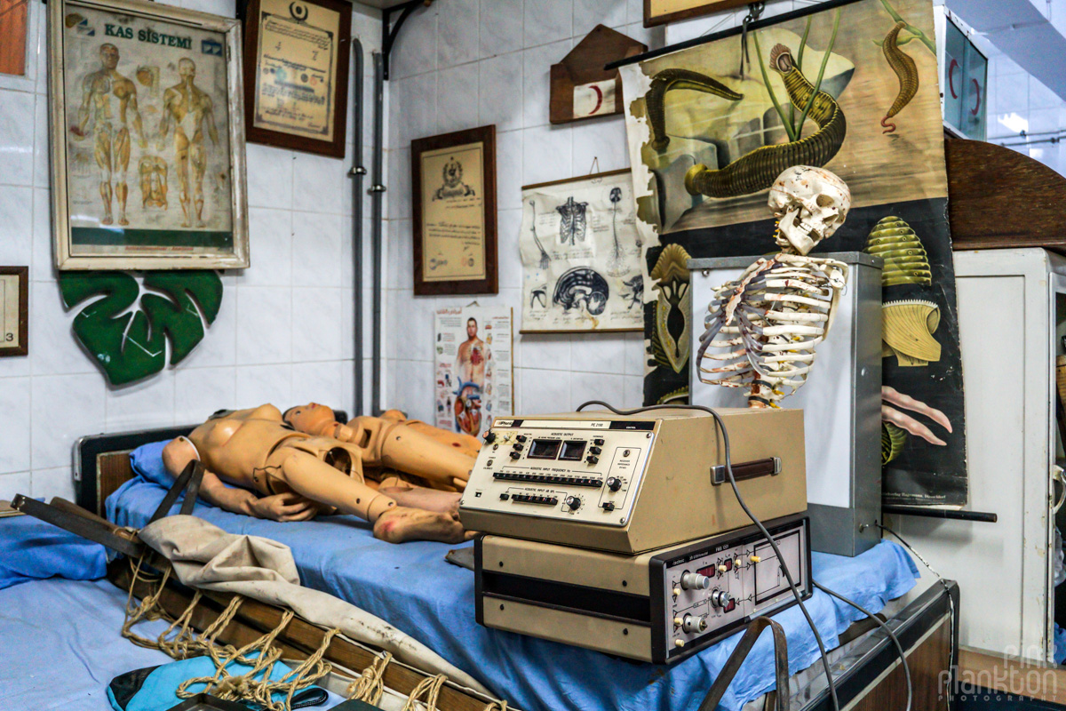 Old medical equipment at Plato Platonik in Istanbul