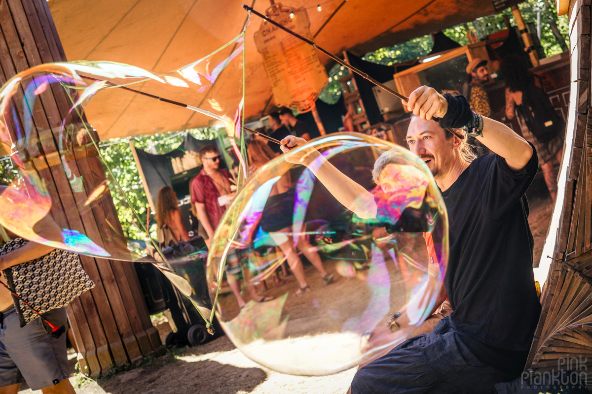 Man making giant bubbles at Modem Festival